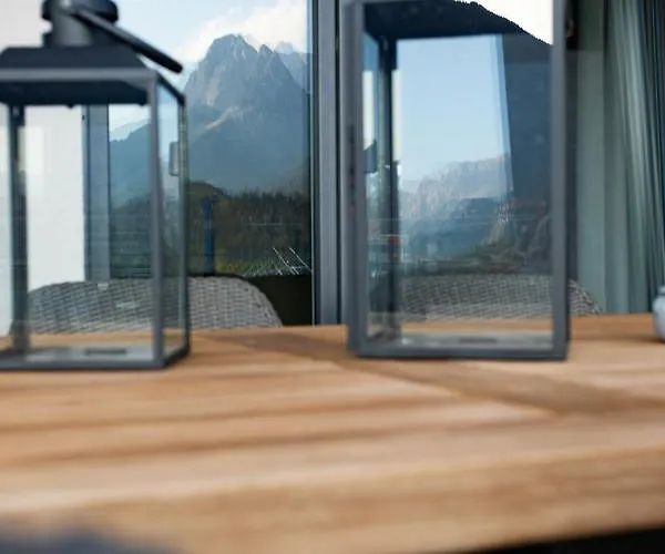 Bergloft 360 Mit Sauna Und Fitness Apartmán *